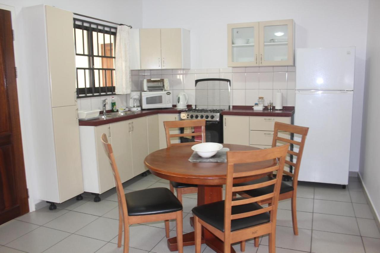 Rachel'S Apartments Paramaribo Kamer foto